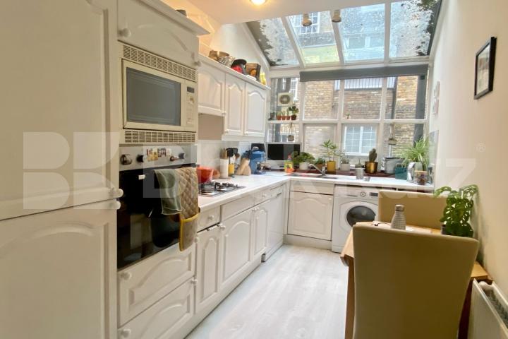 Charming Apartment in the Heart of Pimlico Alderney Street, Pimlico